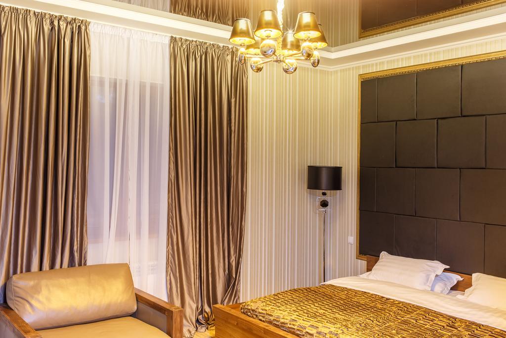Astor Hotel & Spa Bishkek Rum bild